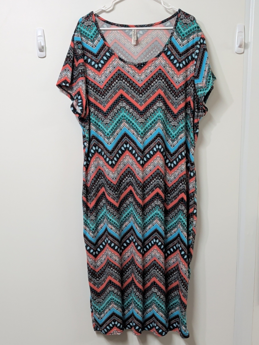 NWOT Bobbie Brooks Chevron Multicolor Maxi Dress Size 3X